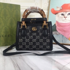 Gucci Shopping Bags